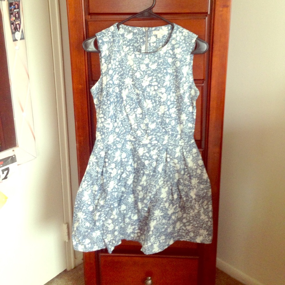 Gap dress